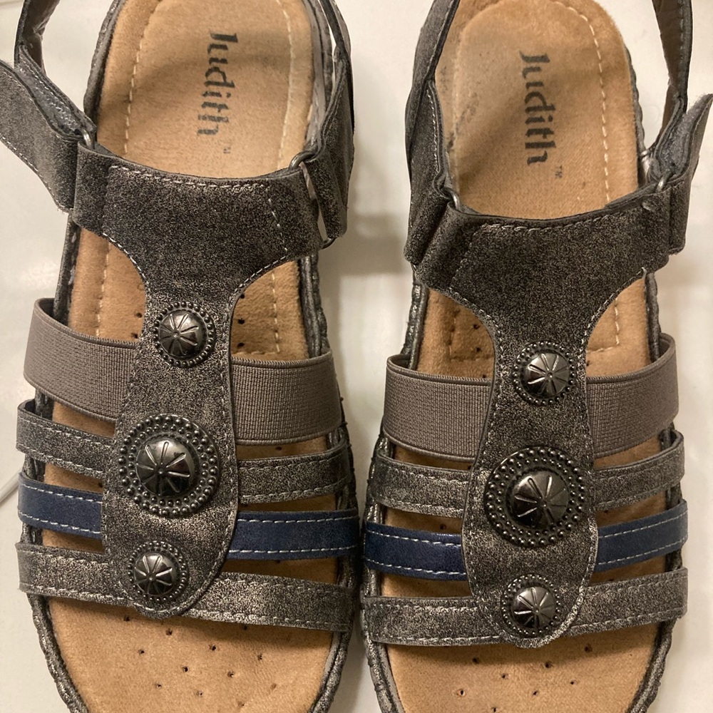 Judith sandals